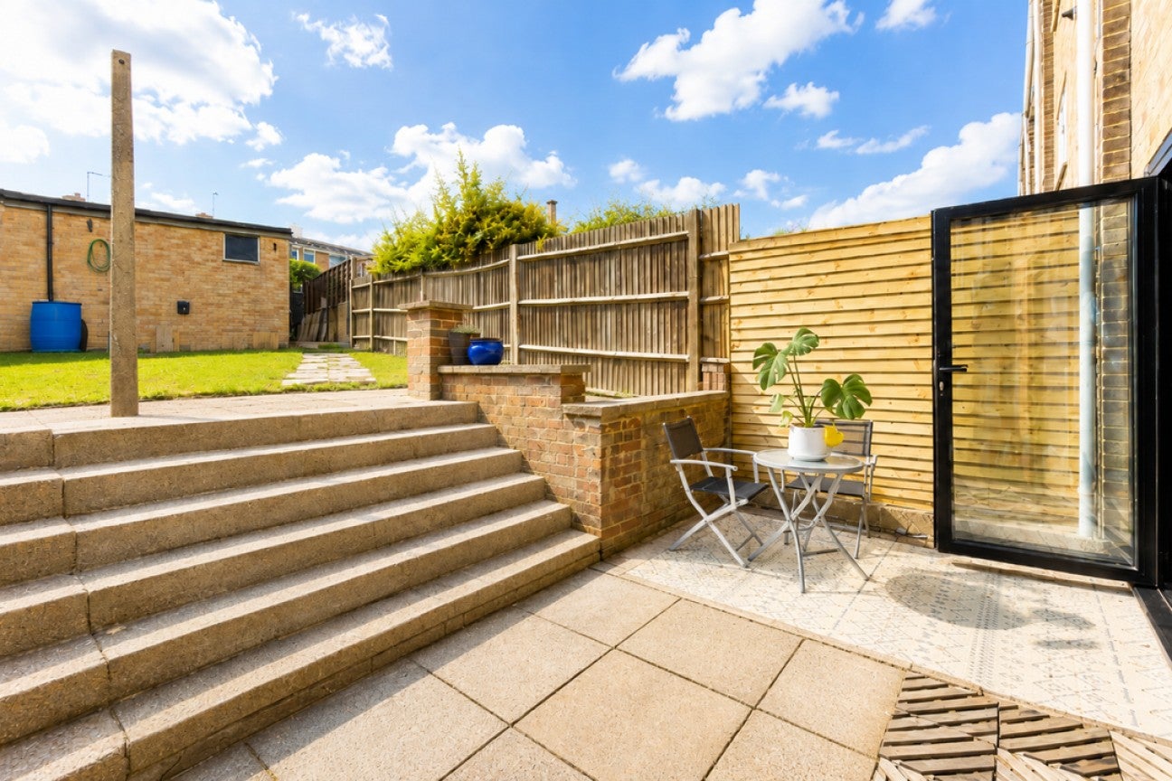 House Valleyside in Dacorum
