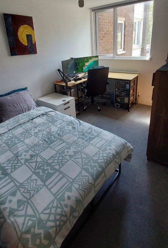 Room Cantley Gardens in Greater London