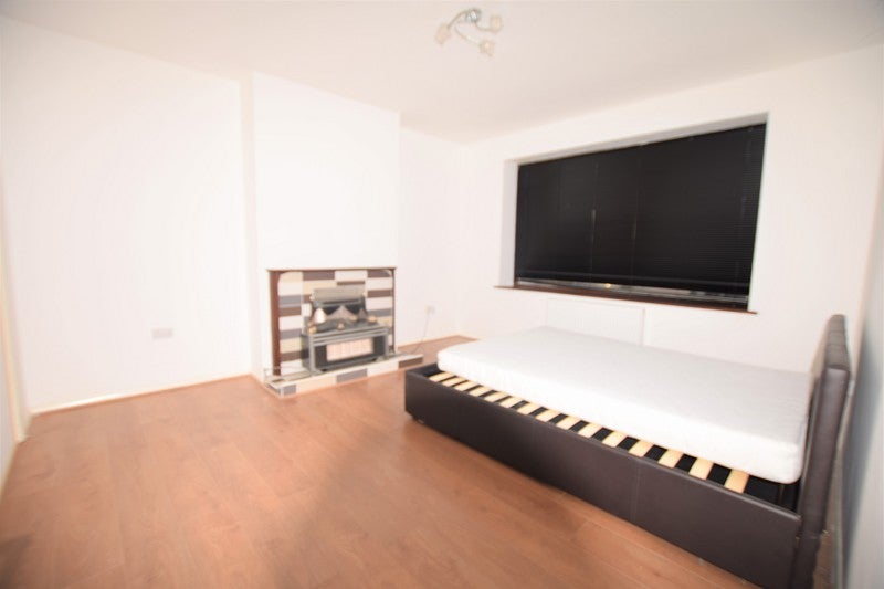 House Freshwell Avenue in Greater London