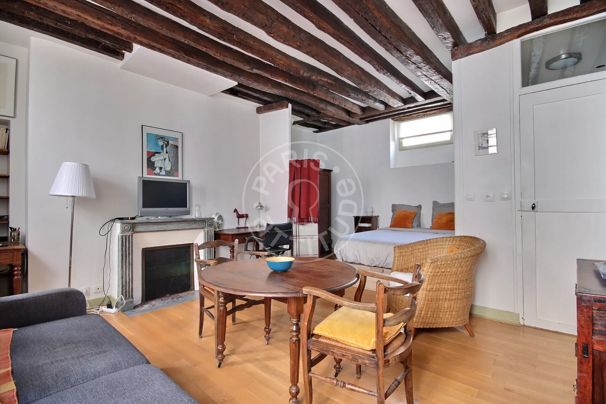 Flat Cour des Shadocks in Paris