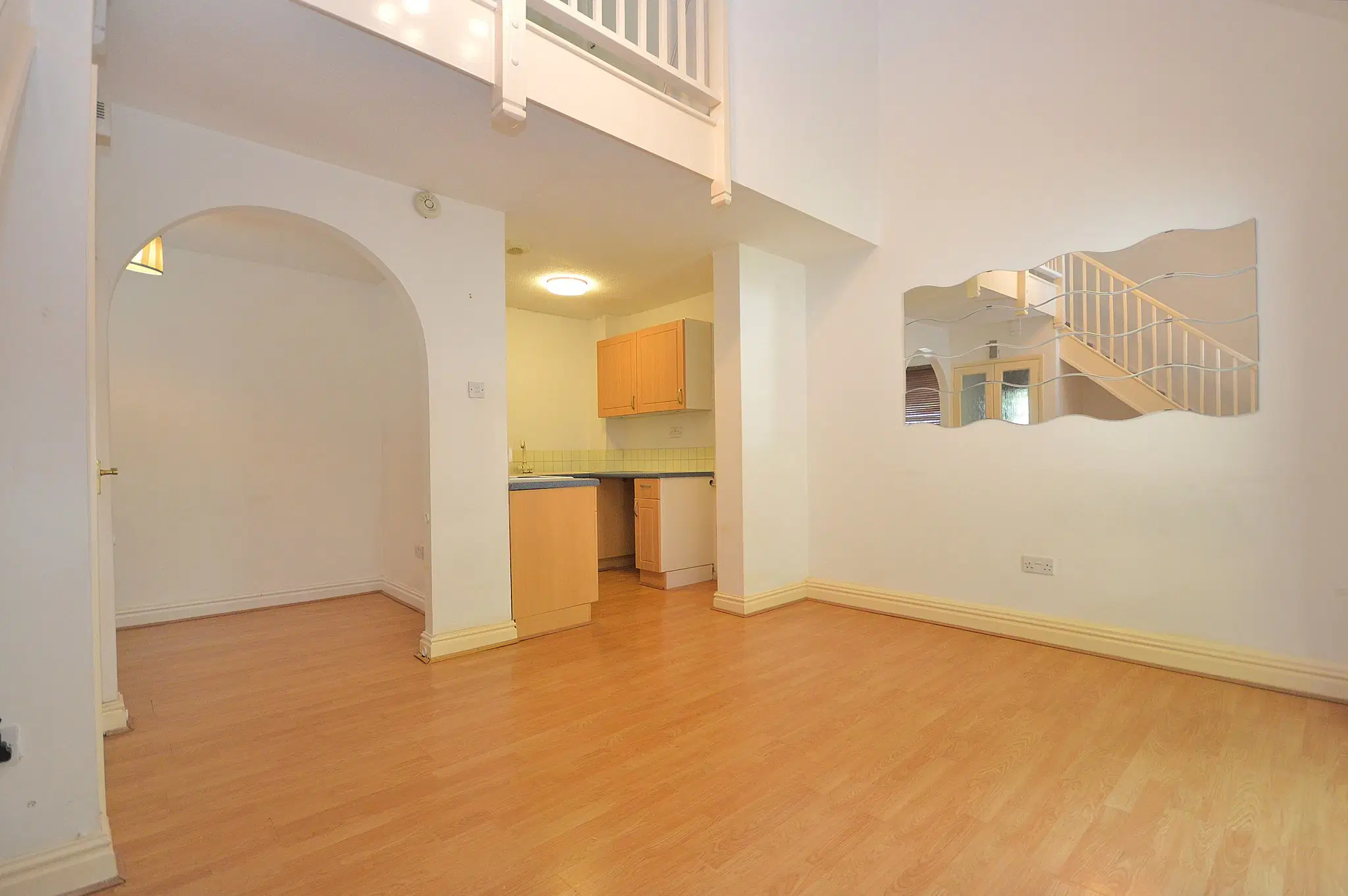 House Farndon Close in Northampton