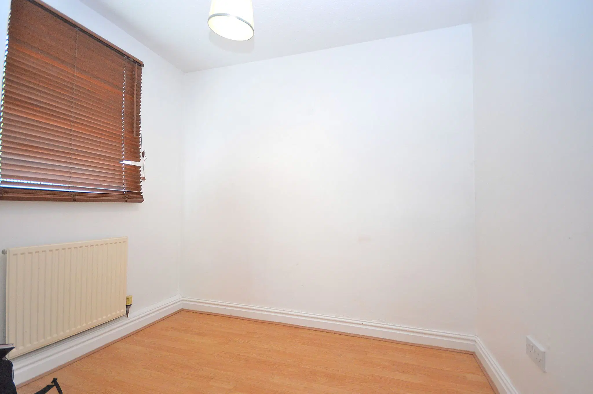 House Farndon Close in Northampton