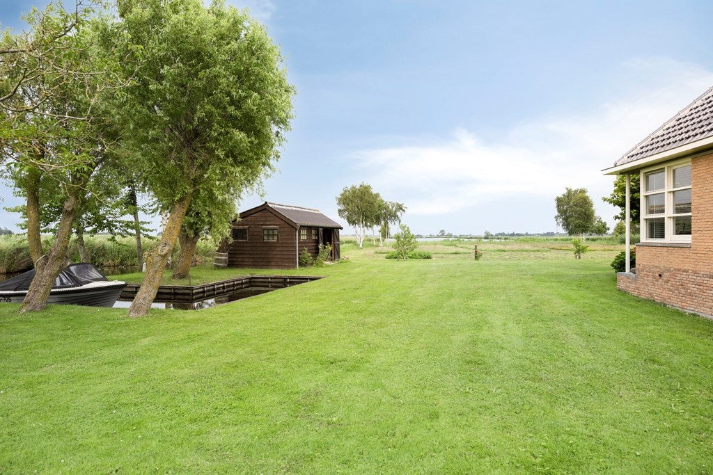 Woning te huur: Dorpsstraat, Watergang