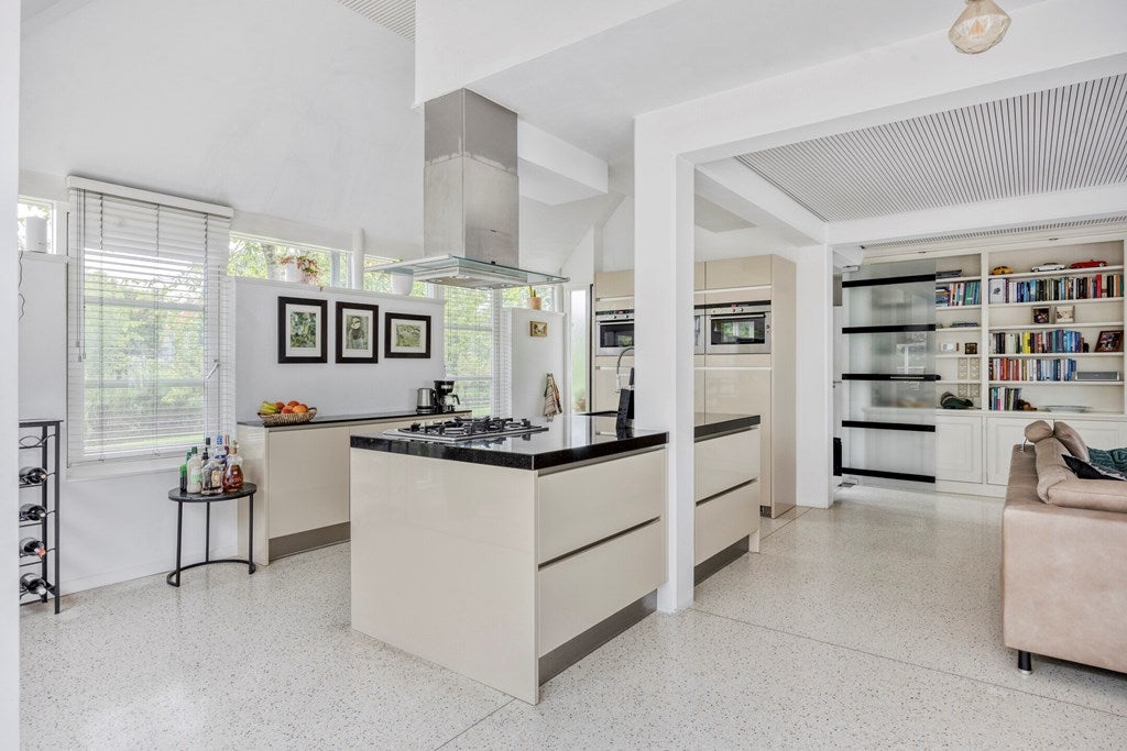 Woning te huur: Dorpsstraat, Watergang