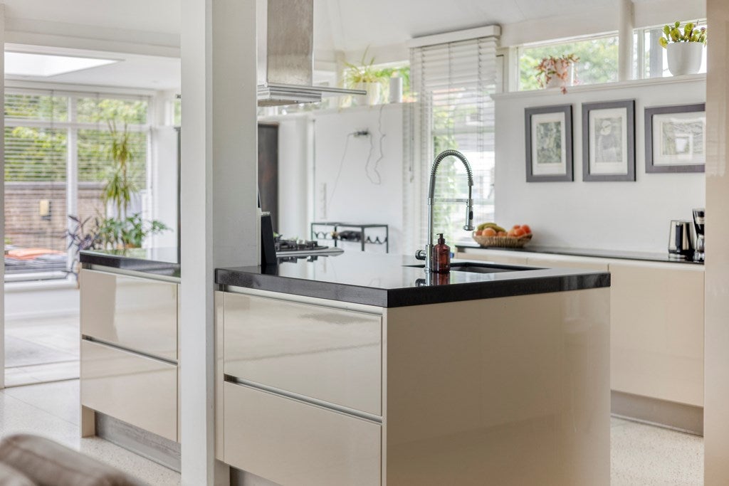 Woning te huur: Dorpsstraat, Watergang