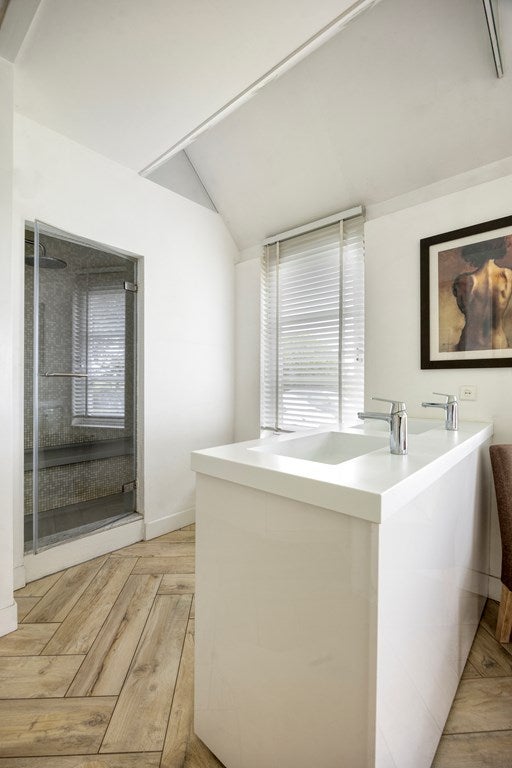 Woning te huur: Dorpsstraat, Watergang
