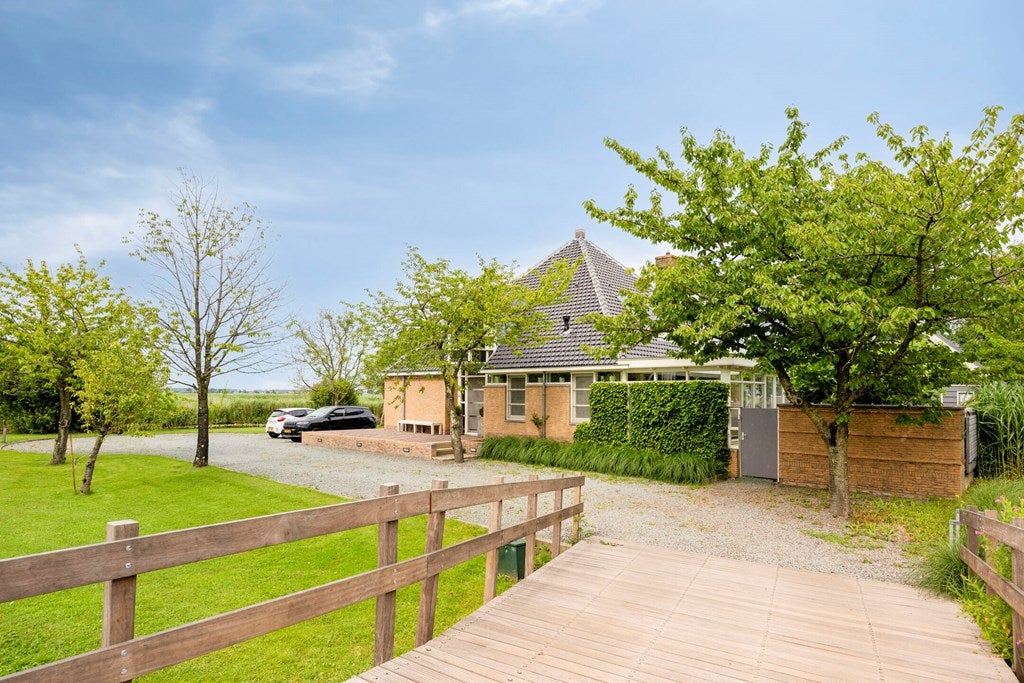 Woning te huur: Dorpsstraat, Watergang