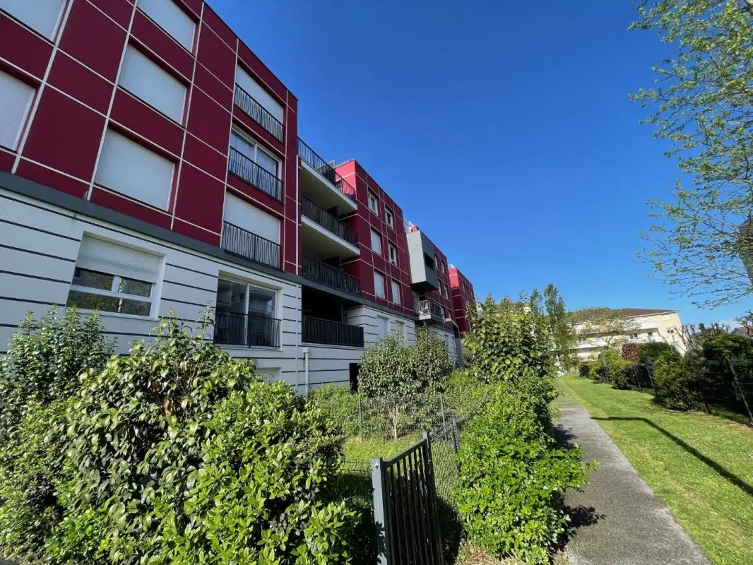 Flat Boulevard de la Paix in Pau