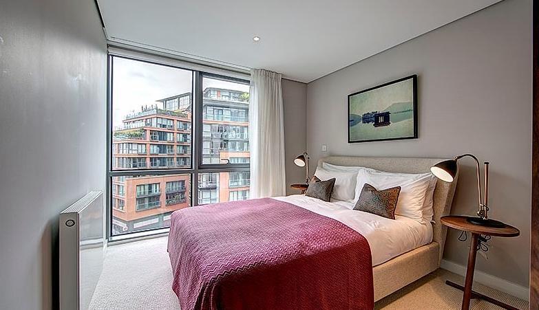 Flat Bell Street in City of Westminster