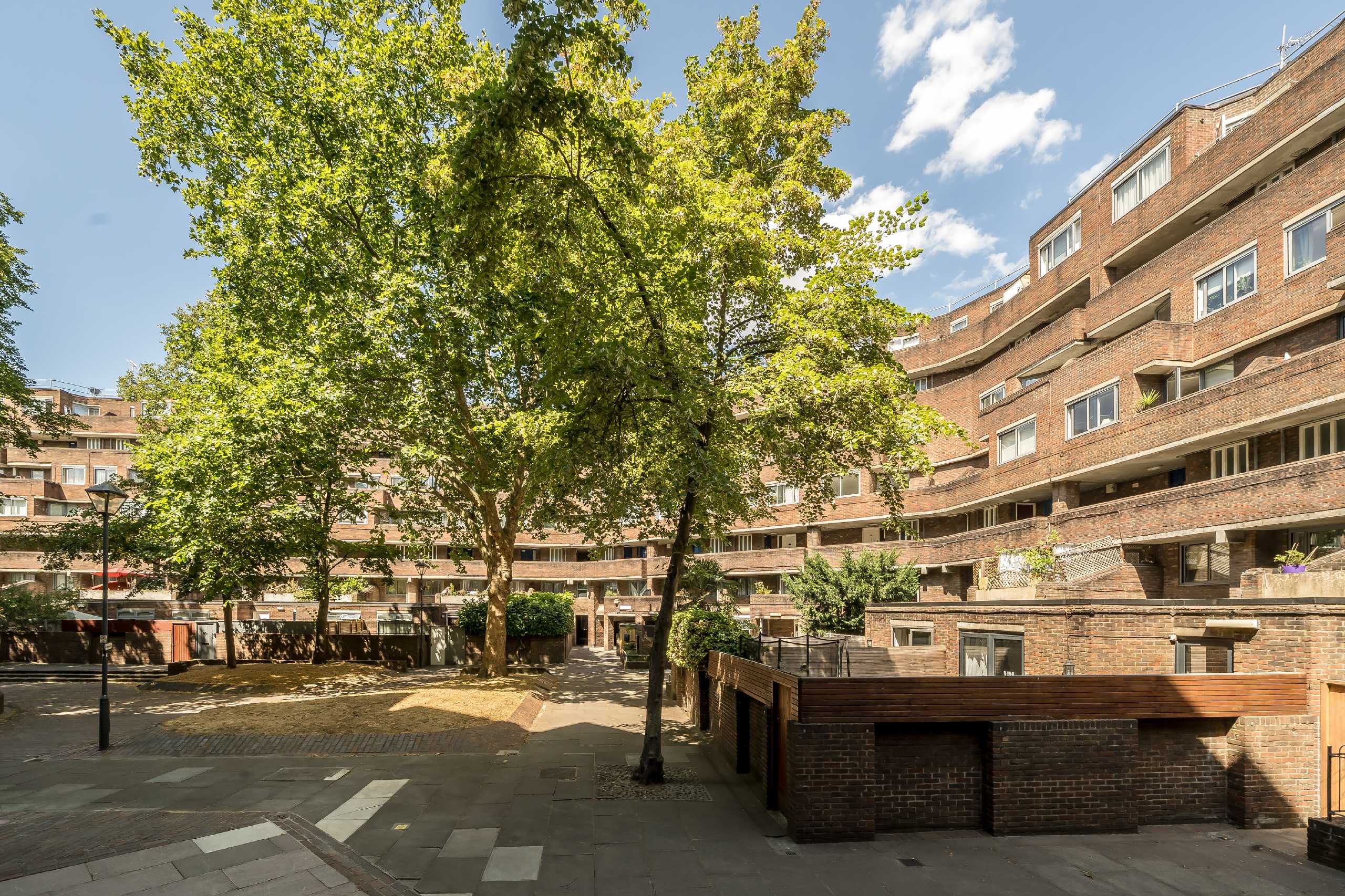 Flat Dartmouth Close in City of Westminster