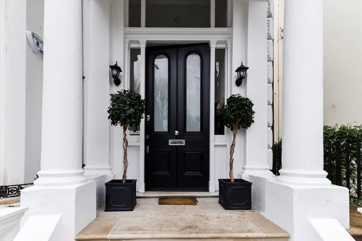 Flat Belsize Park Gardens in Greater London