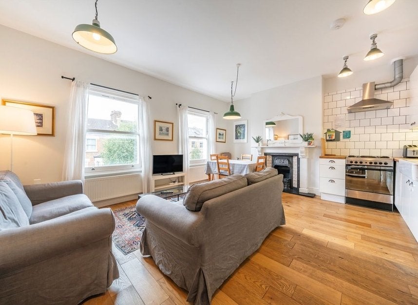 Flat Portnall Road in City of Westminster