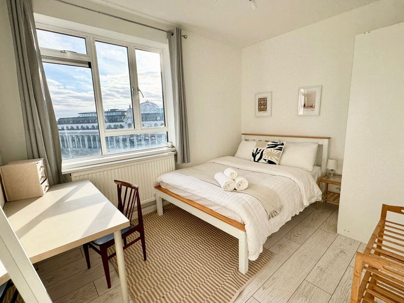 Flat Inverness Terrace in City of Westminster