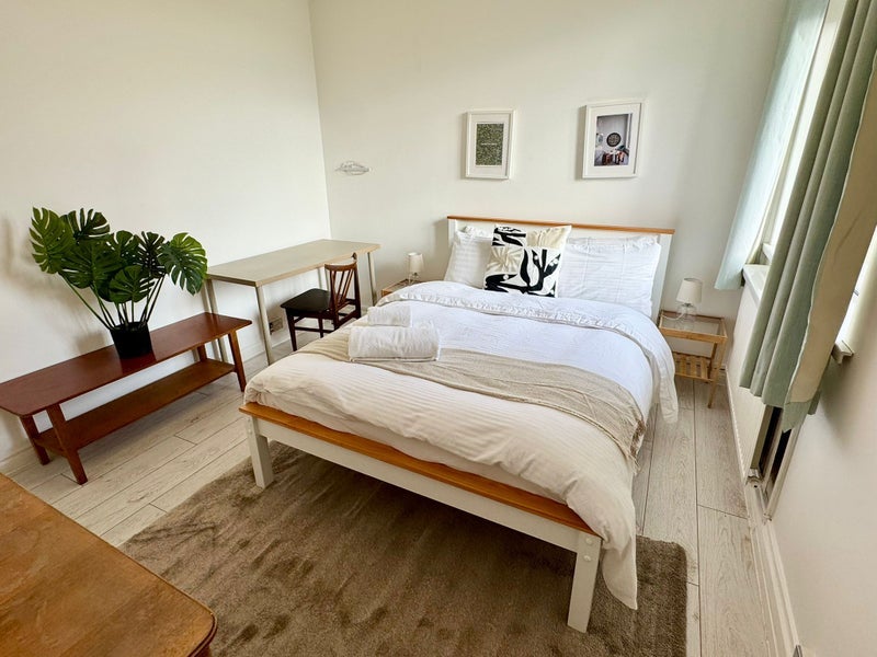 Flat Inverness Terrace in City of Westminster