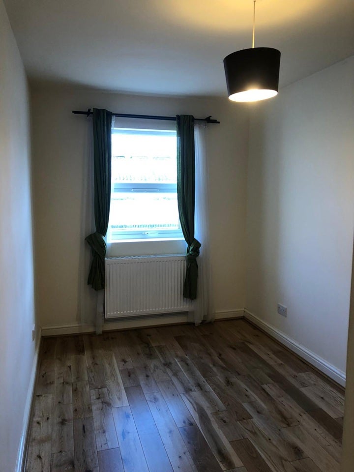 Flat Hornsey Road in Greater London