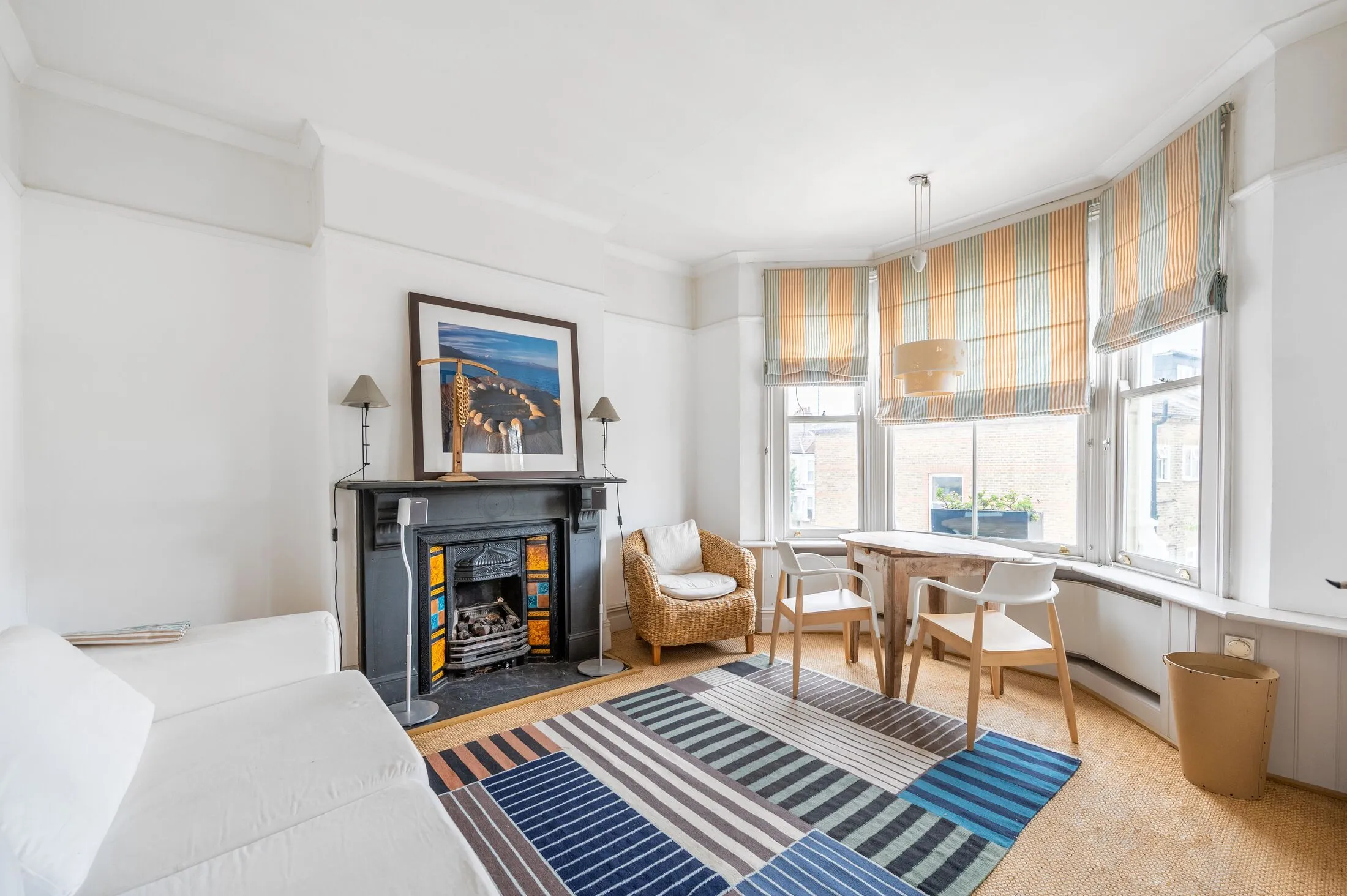 House Burrows Road in Greater London
