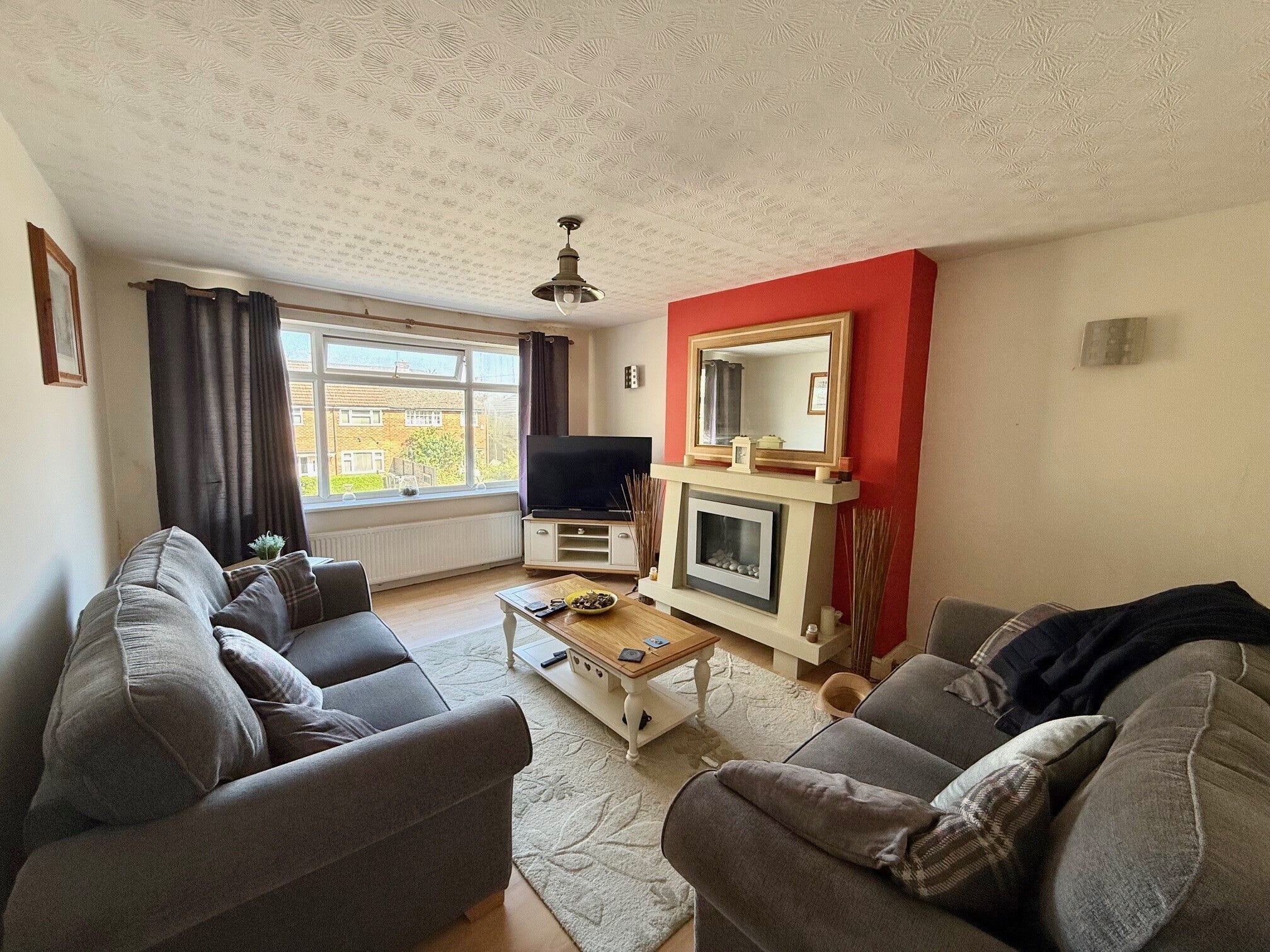 Flat Twinnies Road in Wilmslow