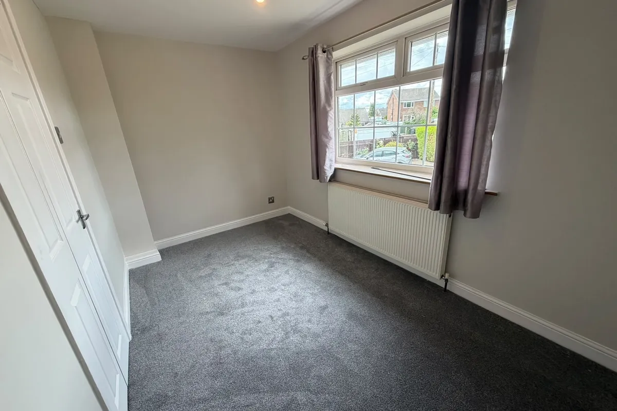House Woodlands Close in Kirklees