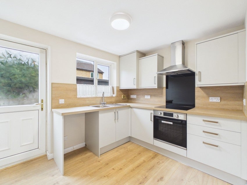House Burdale Close in Driffield