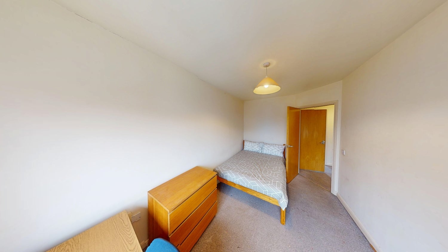 Flat Russell Street in Nottingham