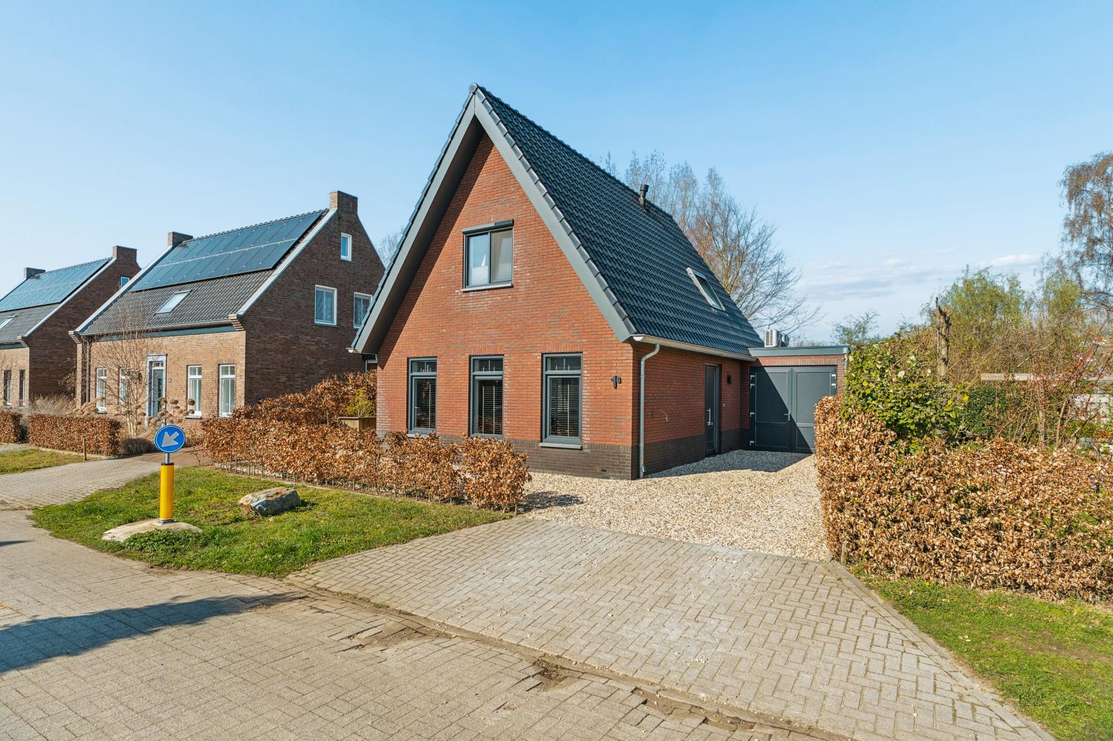 Huis Meursweg 1 g in Didam