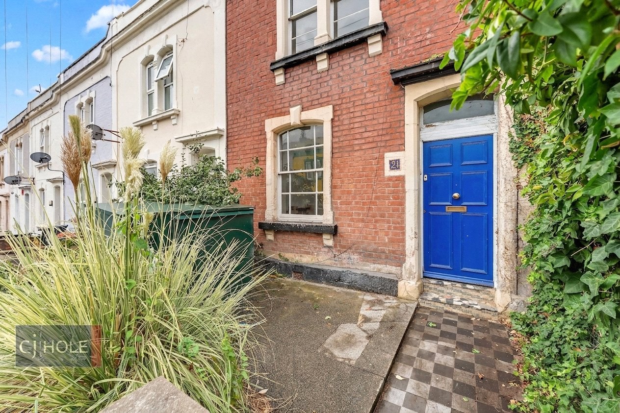House Denbigh Street in Bristol