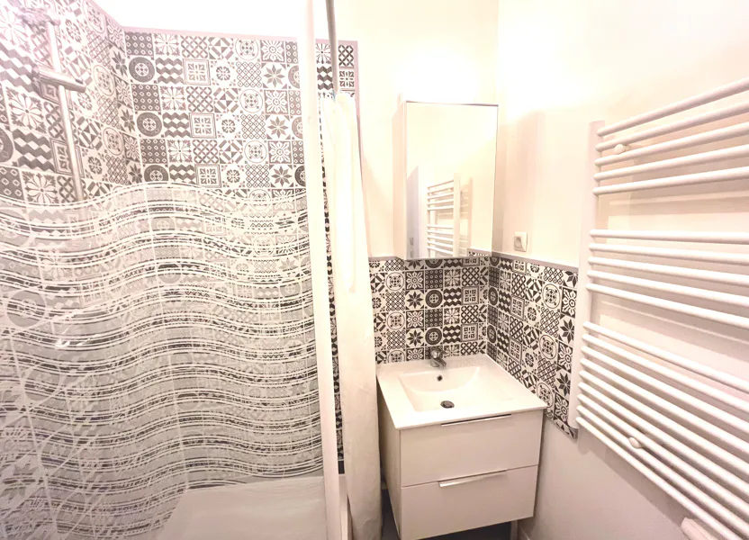 Flat Rue Lainerie in Lyon