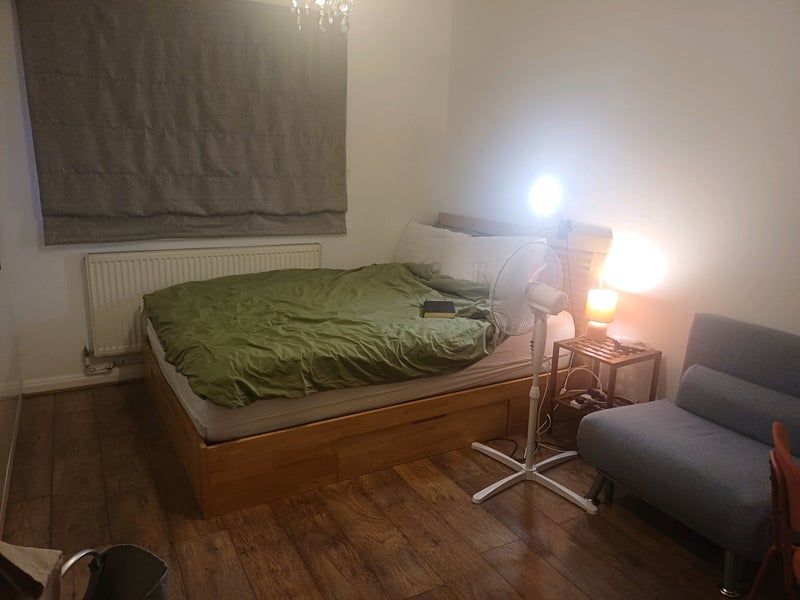 Room Denison Close in Greater London