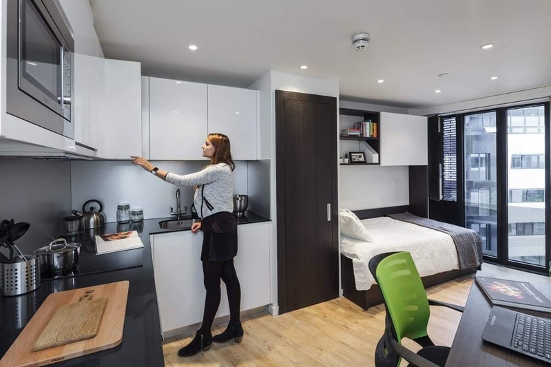 Room Westminster Bridge Road in Greater London