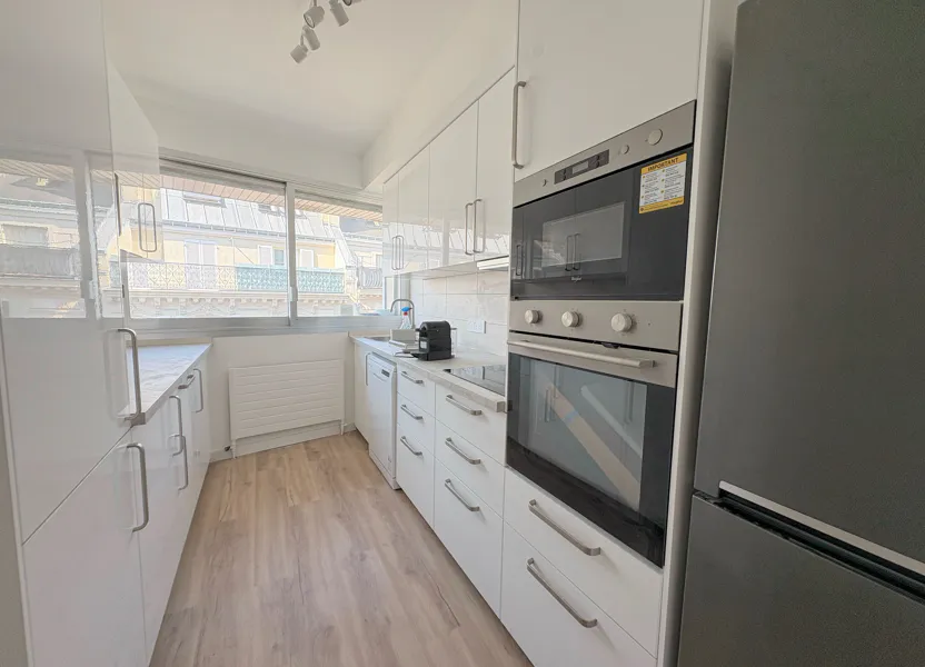 Appartement Rue du Faubourg Saint-Honoré à Paris