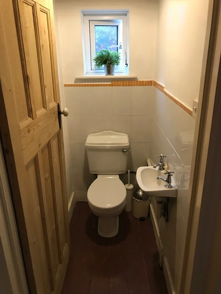 Room Ellington Road in Greater London