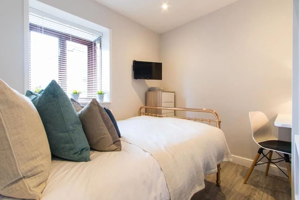 Flat Welton Place in Leeds