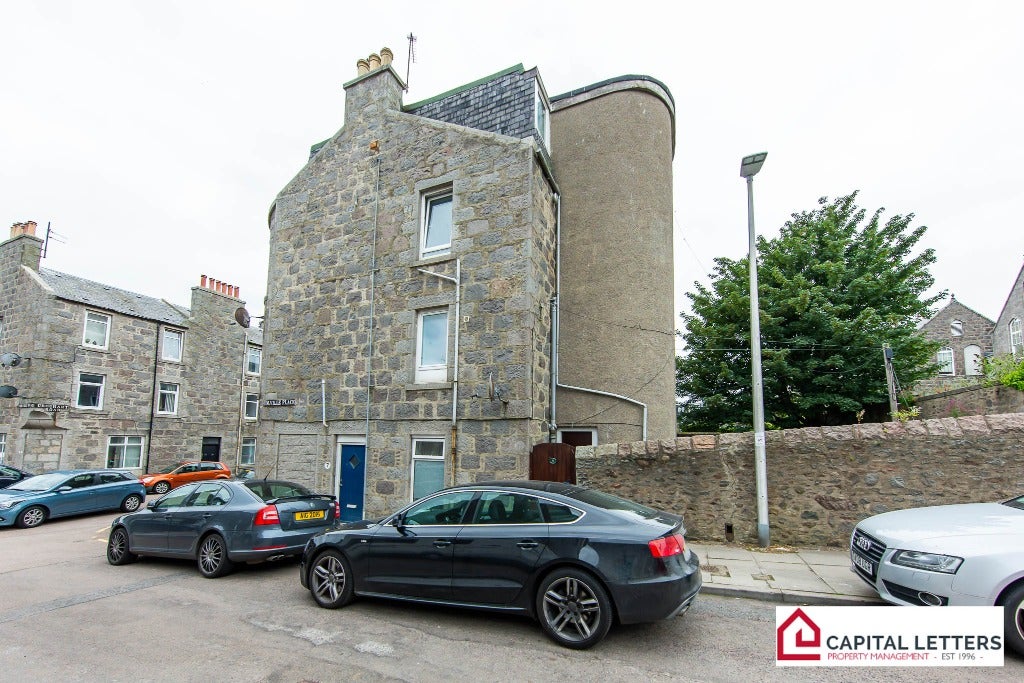 Flat Urquhart Road in Aberdeen City