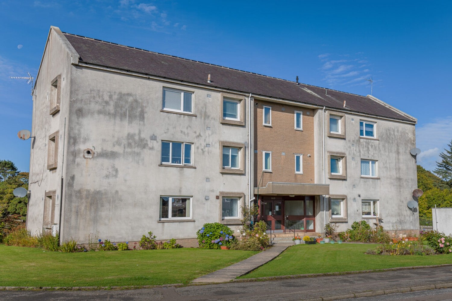Flat Woodend Avenue in Aberdeen City
