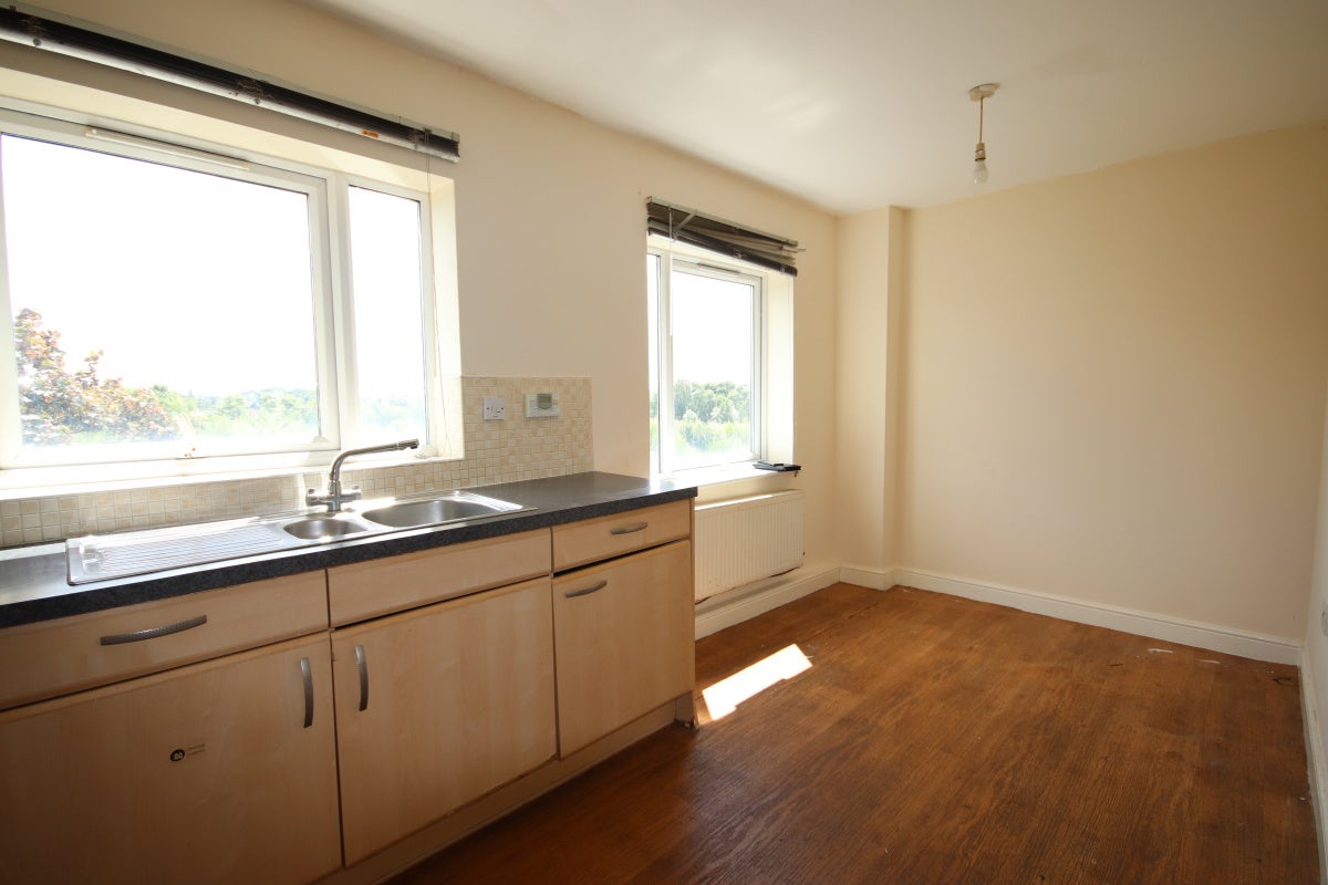 Flat Arnold Road in Nottingham
