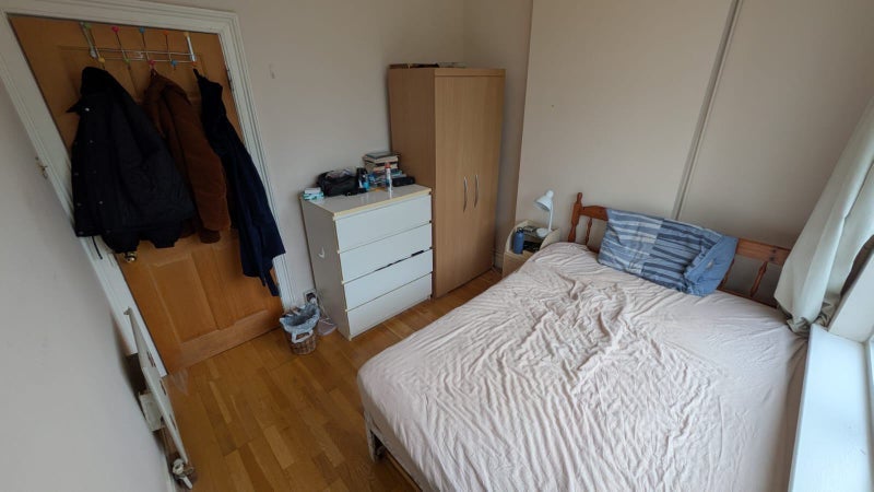 Room King Edward's Gardens in Greater London