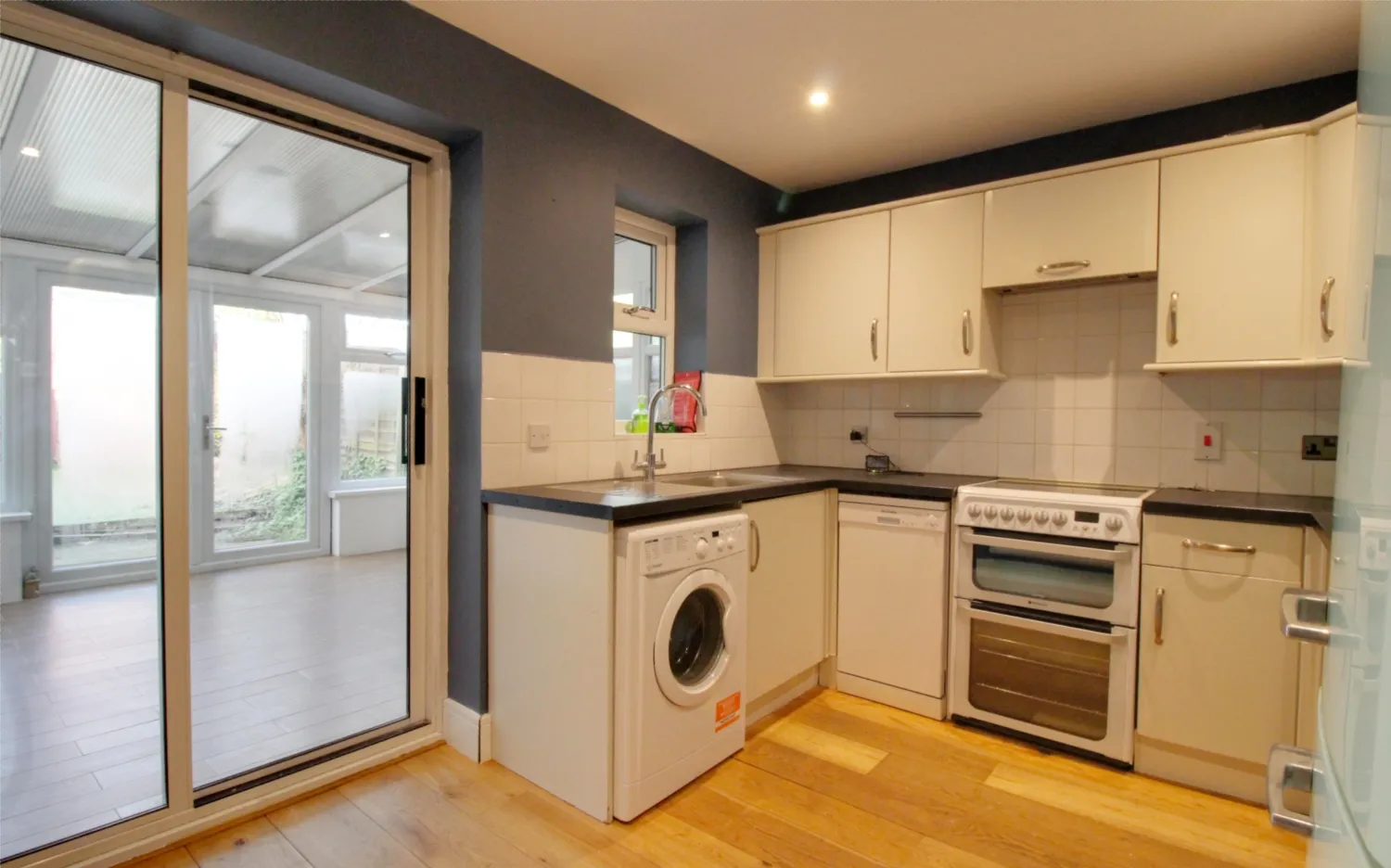 House Middlesborough Close in Stevenage