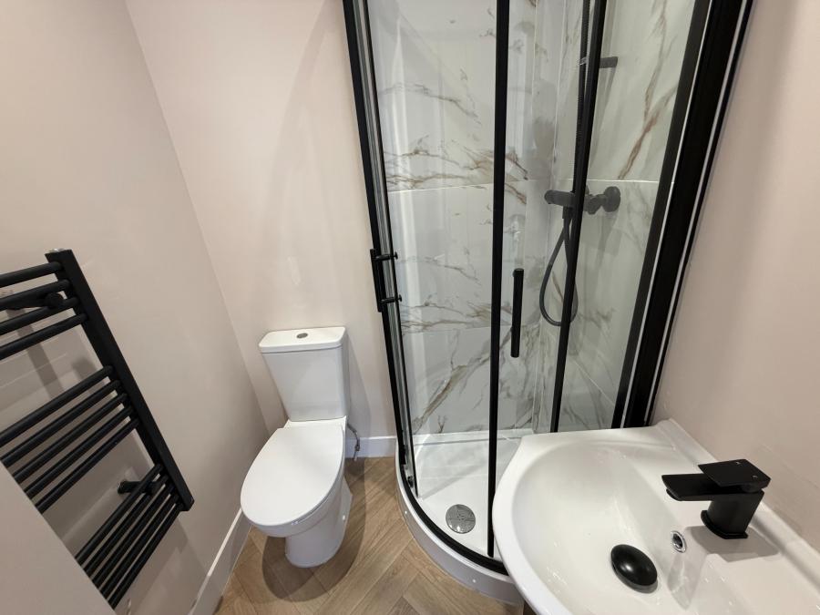 Room Claremont South Avenue in Gateshead