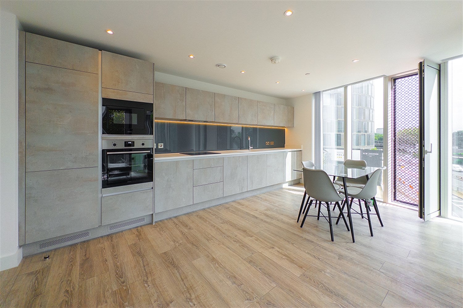 Flat Silvercroft Street in Manchester