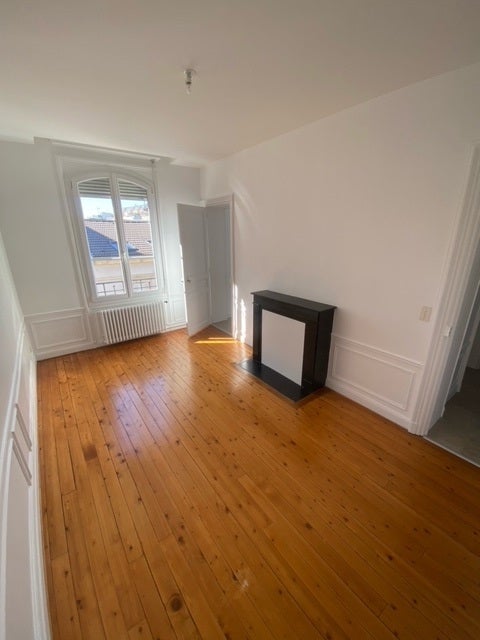 Appartement Rue Raymond Guyot à Reims