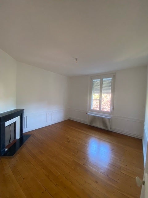 Appartement Rue Raymond Guyot à Reims