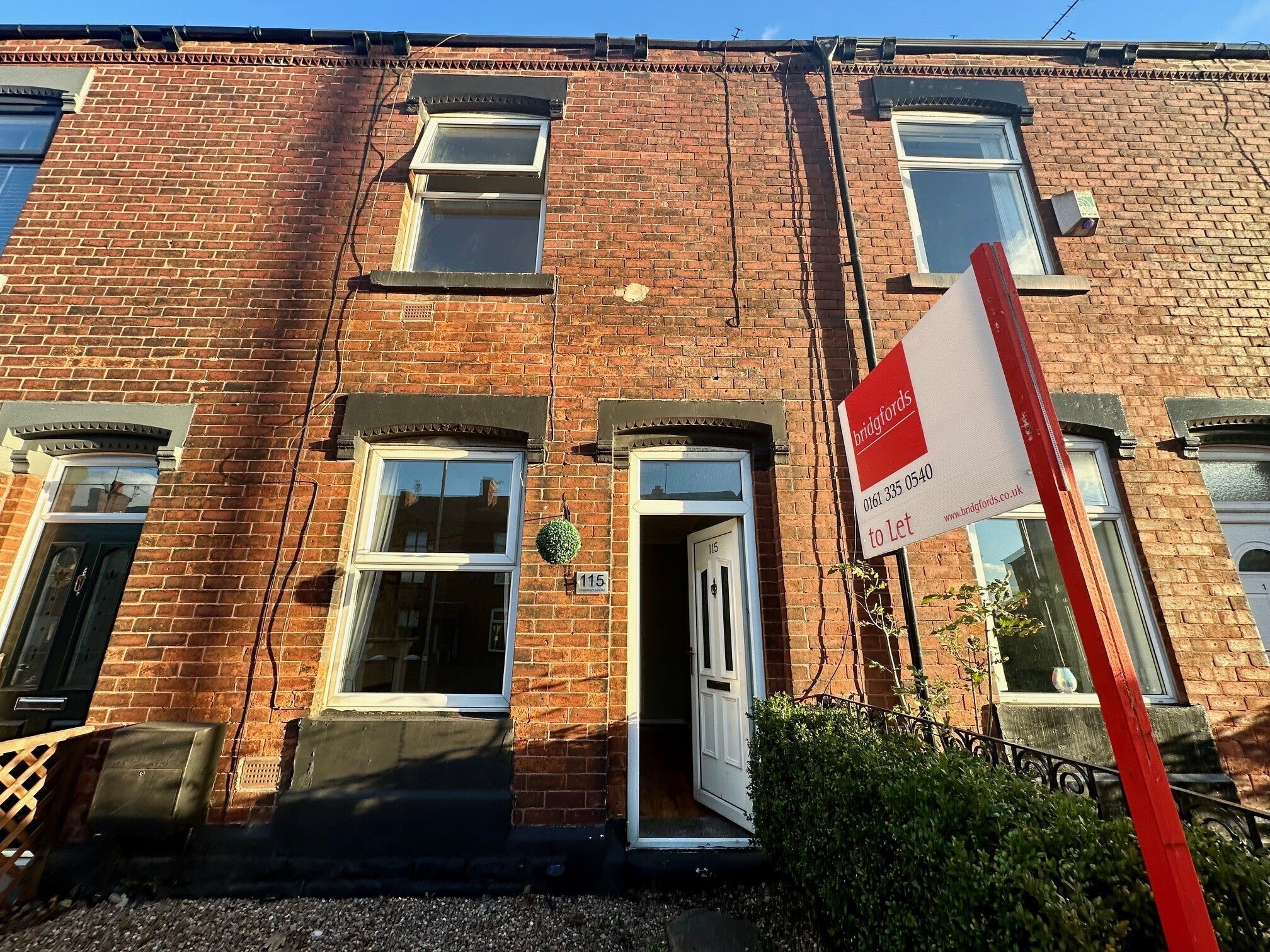 House Cheetham Hill Road in Tameside