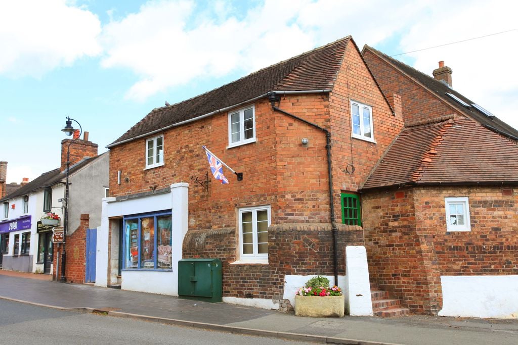 Flat High Street in Broseley