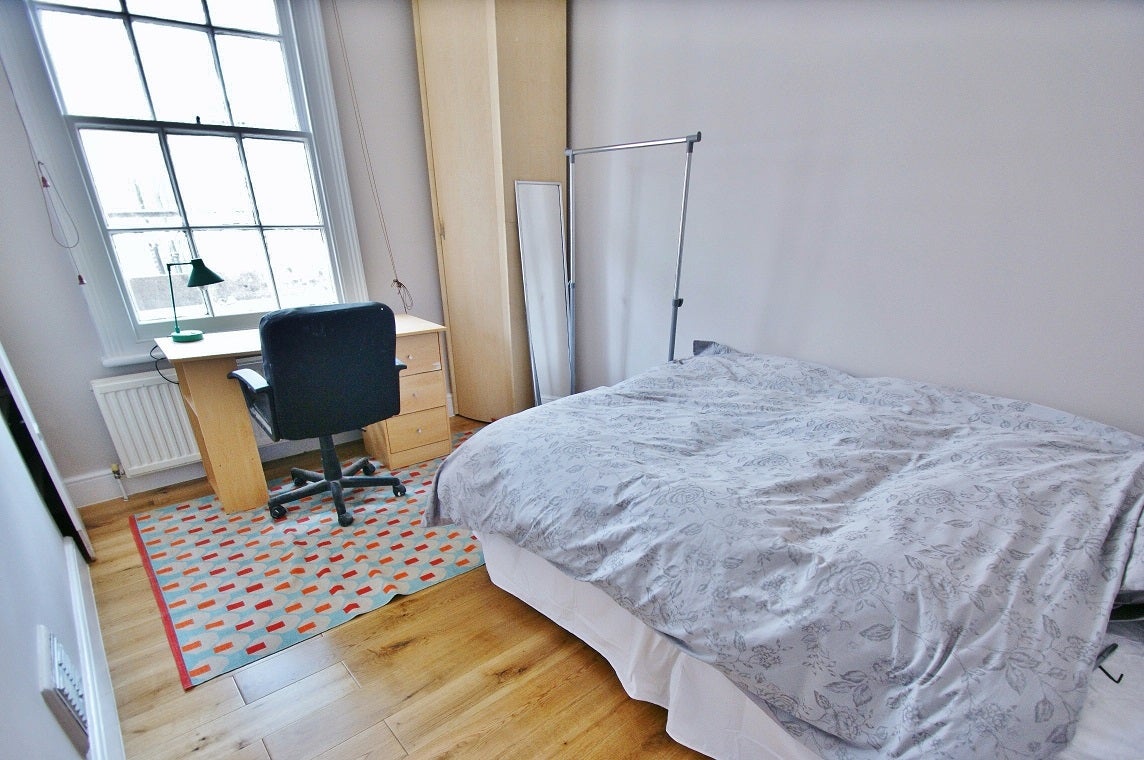 Flat Hanson Street in City of Westminster