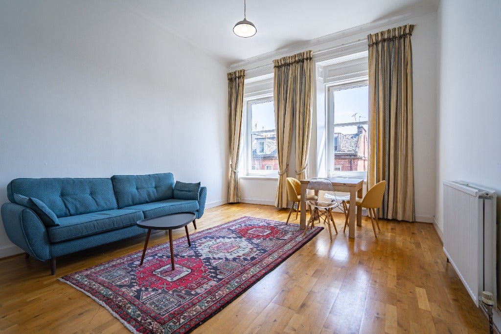 Flat Radnor Street in Glasgow