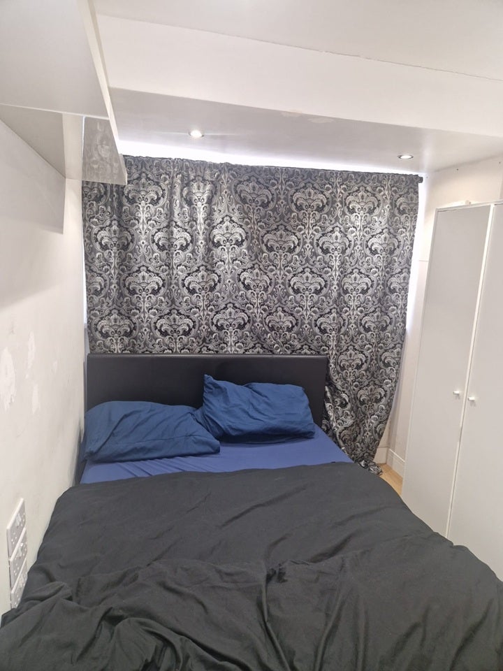 Room Danbury Crescent in South Ockendon