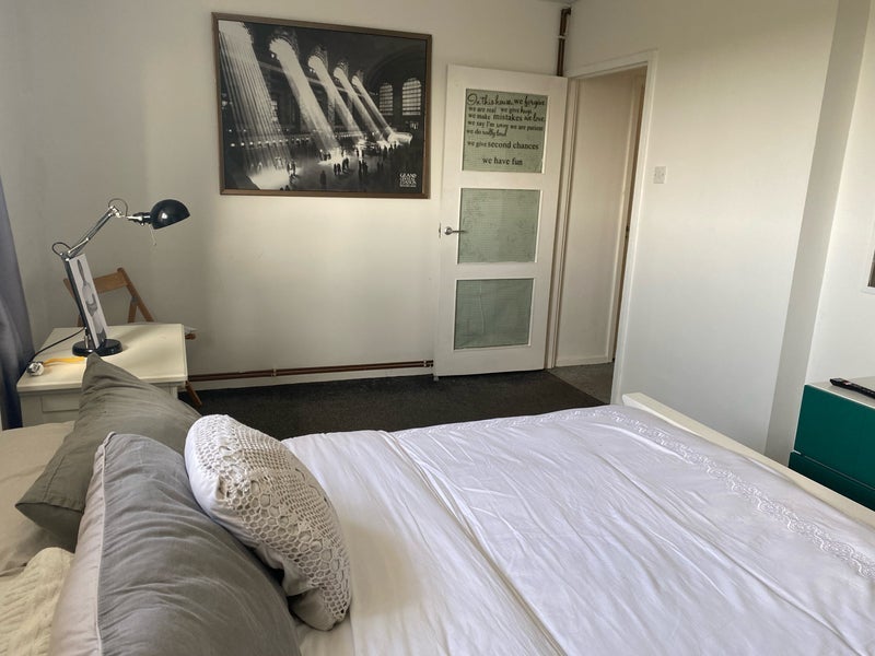 Room Ludovick Walk in Greater London