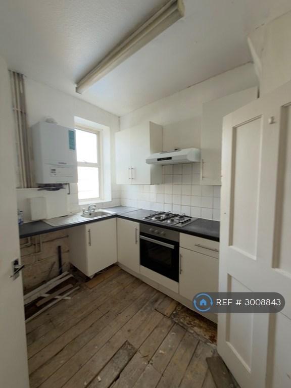 Flat Neasden Lane in Greater London