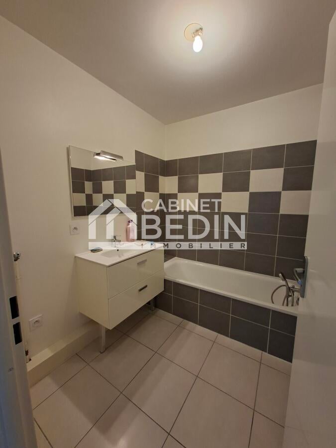 Appartement Rue Jean Moulin à Villenave-d'Ornon