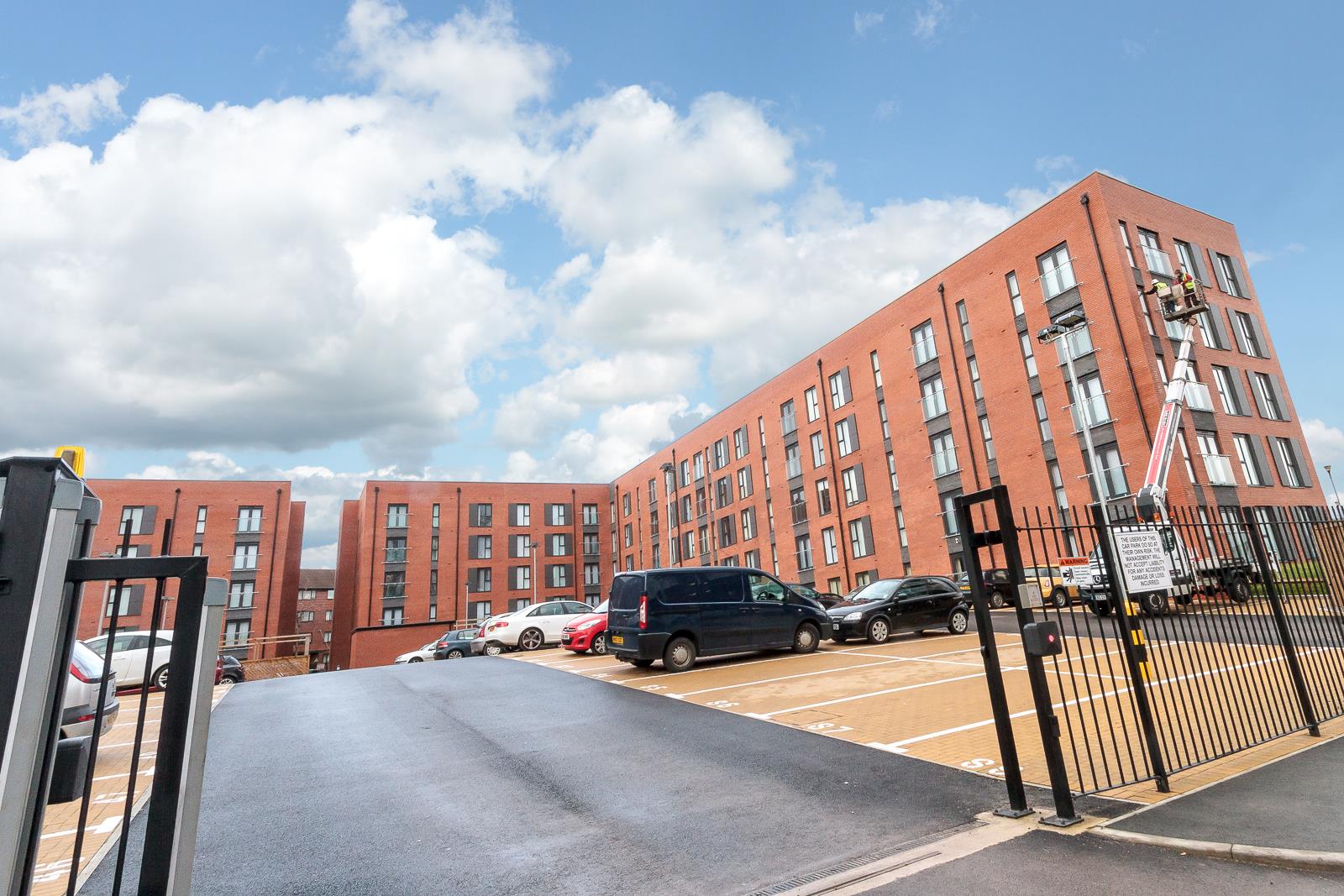 Flat Ordsall Lane in Salford